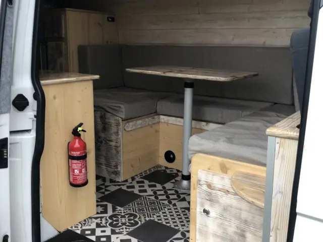 Van Stylevan Base Volkswagen Transporter – Fauillet