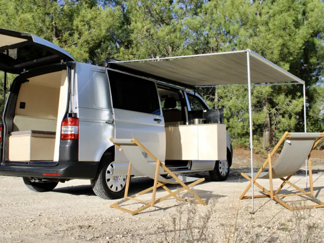Van Stylevan Base Volkswagen Transporter – BORDEAUX
