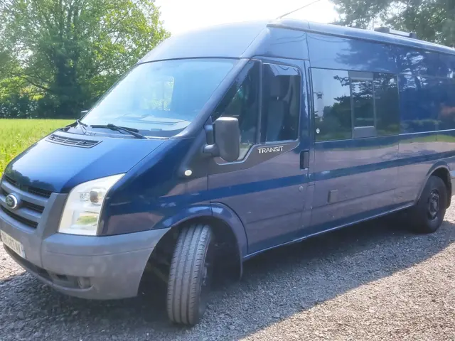 Van Autre Transit – Lille
