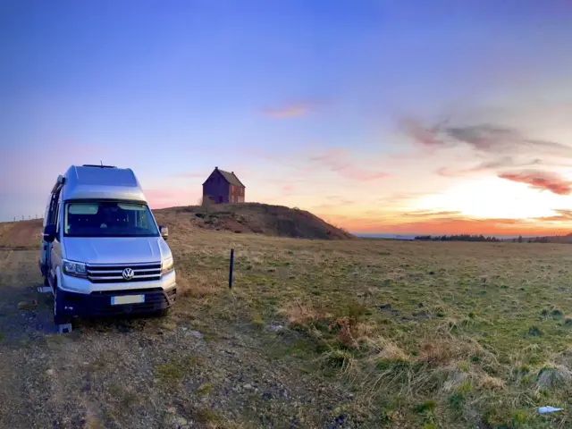 Fourgon Volkswagen Grand California – Bellegarde-en-Marche
