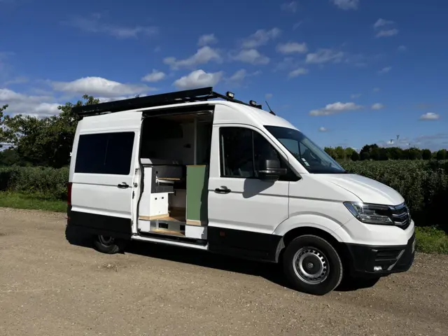 Fourgon Volkswagen Crafter – Pontault-Combault