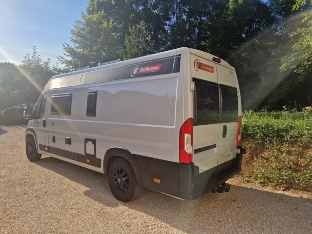 Fourgon Challenger V210 – Montaud