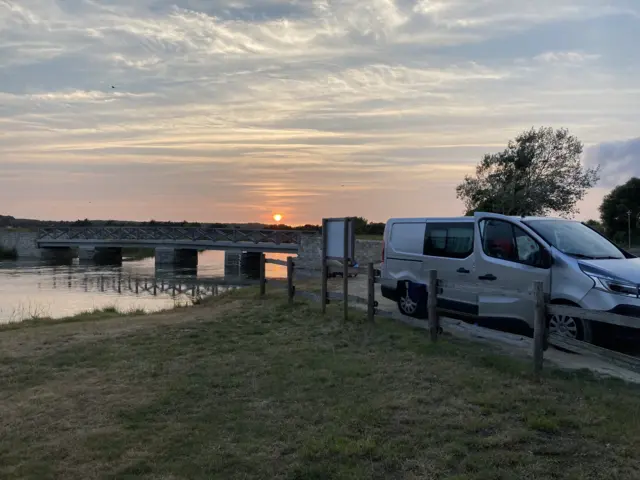 Van Autre Trafic L1H1 – Saint-Cyr-sur-Loire
