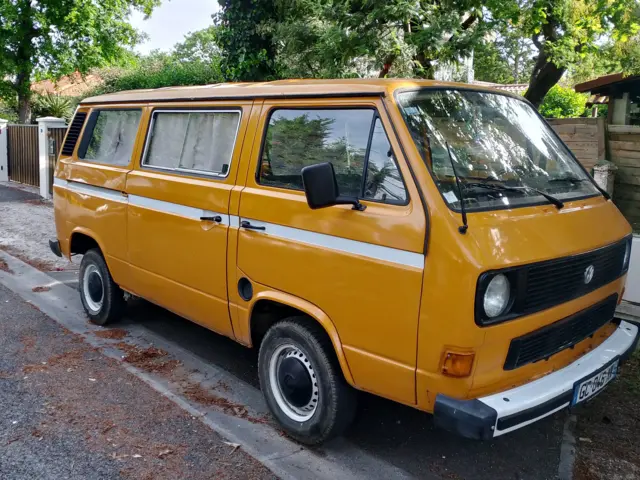 Combi Volkswagen T3 – Gujan-Mestras