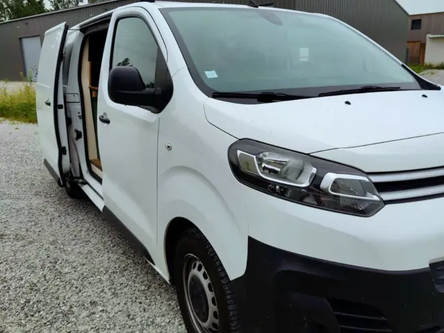 Van Autre Jumpy – Deyme
