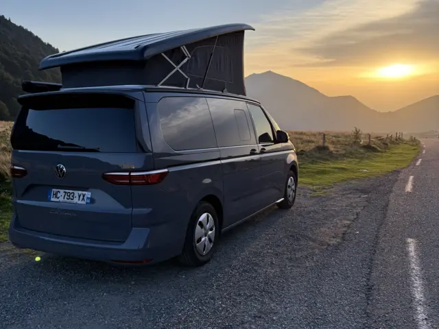 Van California Coast (T7 - 2025) – Muret