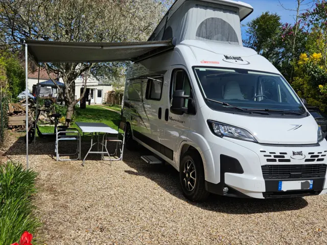 Fourgon Mc Louis  Menfys 7 Lifestyle S-Line Ducato 35L 2L2 140 Multijet3 – Miserey