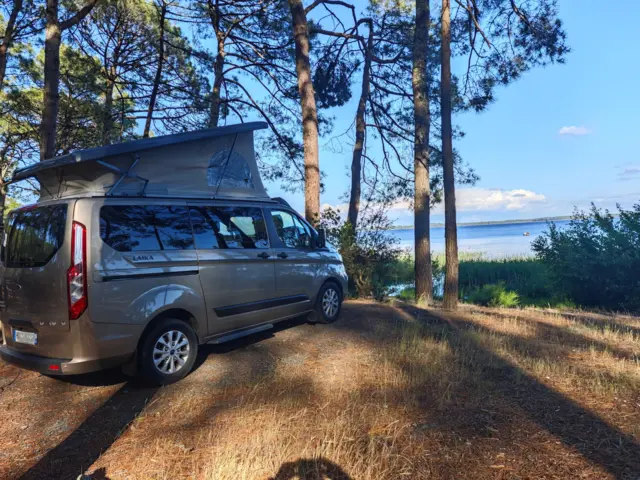 Van Laika Ford Transit Costum – Saint-Amand-les-Eaux