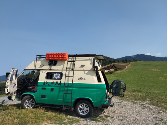 photos.accessories_ext