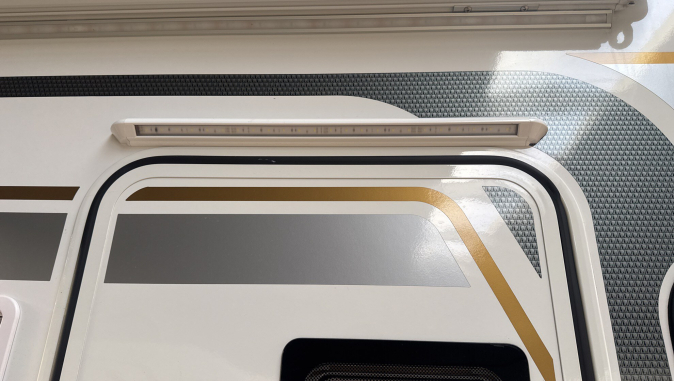 photos.accessories_ext