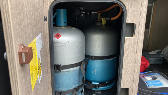 photos.accessories_ext