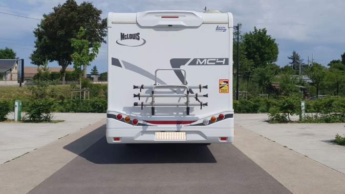 photos.accessories_ext