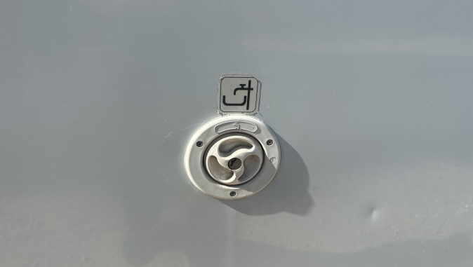 photos.accessories_ext