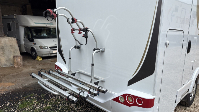 photos.accessories_ext