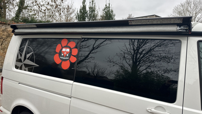 photos.accessories_ext