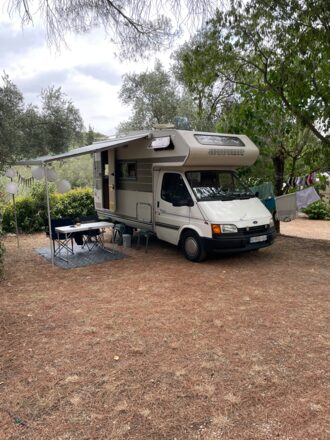 Ford Hyper camp 48 Transit image
