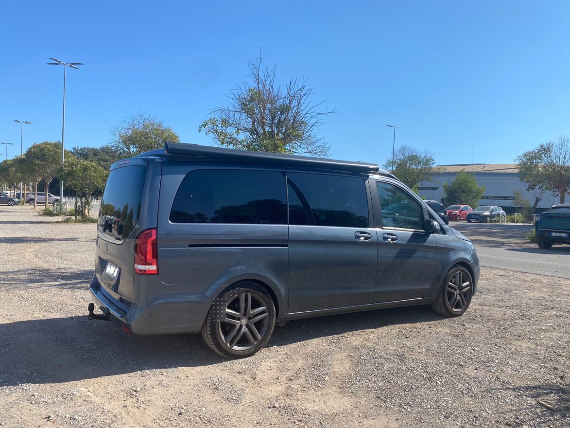 photos.external