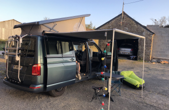 VOLKSWAGEN HANROAD TREK image