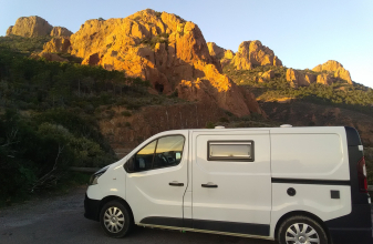 Renault TRAFIC 120 CH image