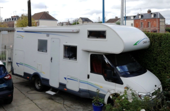 Ford CHAUSSON 28 image