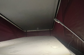 RENAULT FONT VENDOME ESCAPADE image