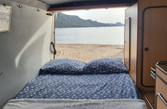 Volkswagen WESTFALIA T4 image