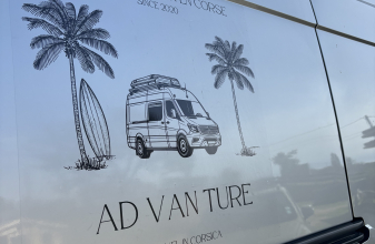 RENAULT FONT VENDOME EVASION image