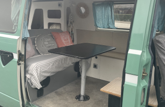 Volkswagen transporter 3 image