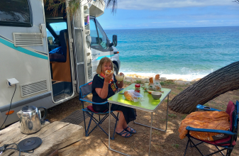 FORD CHAUSSON FLASH image