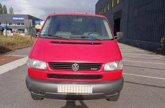 VOLKSWAGEN VOLKSWAGEN MULTIVAN image