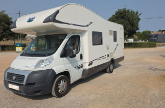 MC LOUIS GLAMYS 22 image