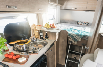 Citroen CARADO V337 image