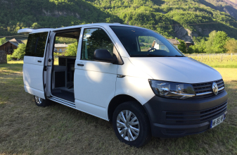 Volkswagen TRANSPORTEUR T6 image