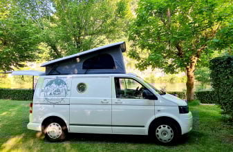 VOLKSWAGEN STYLEVAN BASE VOLKSWAGEN TRANSPORTER image