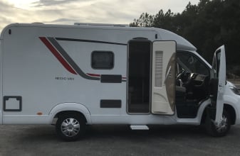Citroen BURSTNER nexxo van T569