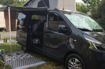 Renault FONT VENDOME Auto Camp image