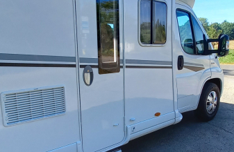 Fiat PILOTE P 746 Expression image