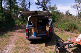 Volkswagen TRANSPORTEUR T6 image