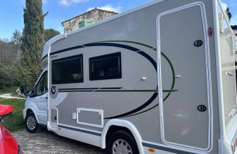 Ford CHAUSSON 650 image