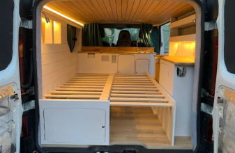 Nissan AUTRE NV 300 image