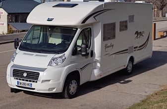 Fiat MC LOUIS Yearling image