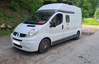 RENAULT TRAFIC image