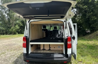 PEUGEOT IROISE FOURGONS image