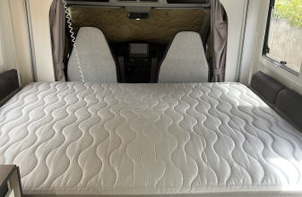 Ford CHALLENGER 380 START EDITION image