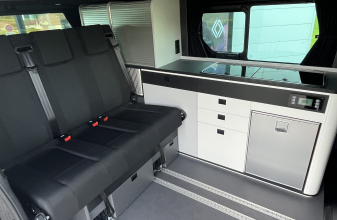 Renault AUTRE Trafic Spacenomad Iconic Blue DCI 170 image