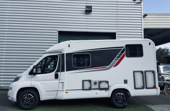 Fiat BURSTNER Nexxo van T 590 G image