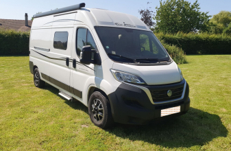 FIAT FONT VENDOME EVASION image